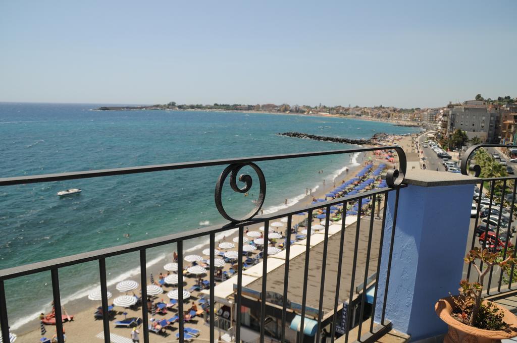 Hotel Palladio Giardini-Naxos Extérieur photo