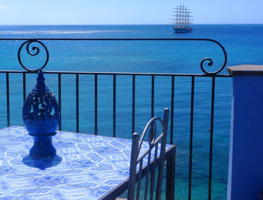 Hotel Palladio Giardini-Naxos Extérieur photo